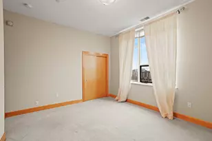 1111 N Marshall St, Milwaukee, WI 53202 - Photo 22