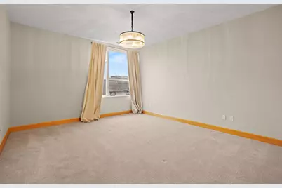 1111 N Marshall St #704, Milwaukee, WI 53202 - Photo 18