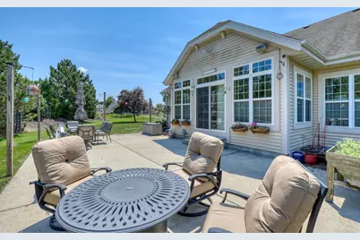 6958 S Craig Ct, Franklin, WI 53132 - Photo 54