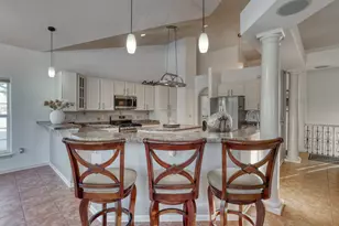 6958 S Craig Ct, Franklin, WI 53132 - Photo 4