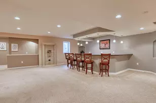 6958 S Craig Ct, Franklin, WI 53132 - Photo 36