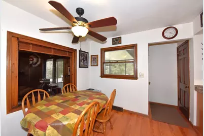 W5675  Sunset Ridge Rd, Walworth, WI 53184 - Photo 8