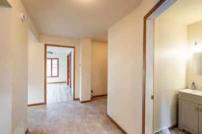 2042  Liberty St, La Crosse, WI 54603 - Photo 10