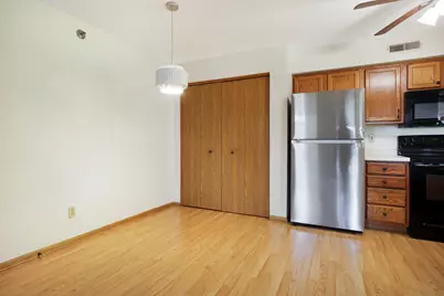 3646 E Barbara Ct #7, Oak Creek, WI 53154 - Photo 10