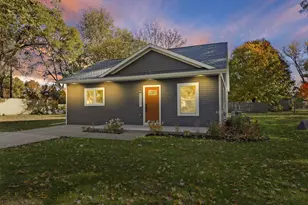 N6620 Forest Rd, Sugar Creek, WI 53121 - Photo 2