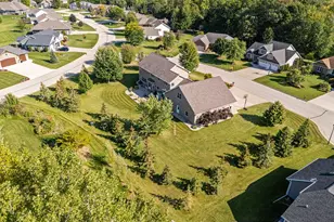 W5071 Cherrywood Ct, Sherwood, WI 54169 - Photo 6