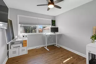 2621 Pine Grove Ave, Sheboygan, WI 53083 - Photo 10