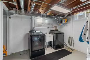 2621 Pine Grove Ave, Sheboygan, WI 53083 - Photo 18