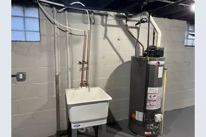 2056 S 71st St, Milwaukee, WI 53219 - Photo 20