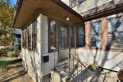 5600 W Notre Dame Ct, Milwaukee, WI 53208 - Photo 4