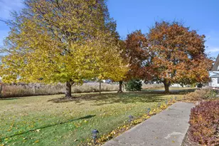 4230 Michel Ct, Racine, WI 53126 - Photo 16