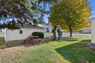 4230 Michel Ct, Racine, WI 53126 - Photo 14