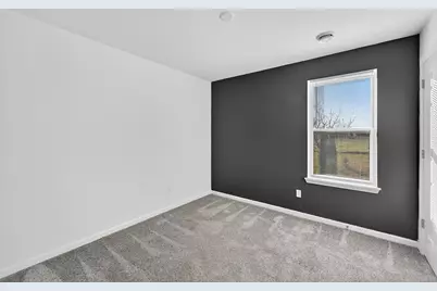 9531 W Parkland Ct, Milwaukee, WI 53224 - Photo 14