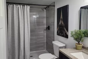 11532 W Tess Crk St, Franklin, WI 53132 - Photo 40