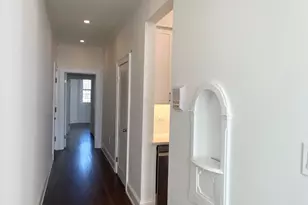 1228 E Juneau Ave, Milwaukee, WI 53202 - Photo 12