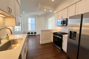 1228 E Juneau Ave, Milwaukee, WI 53202 - Photo 4