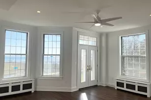 1228 E Juneau Ave, Milwaukee, WI 53202 - Photo 10