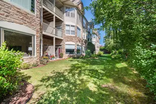 7045 S Riverwood Blvd, Franklin, WI 53132 - Photo 22