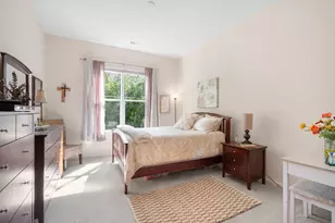 7045 S Riverwood Blvd, Franklin, WI 53132 - Photo 14