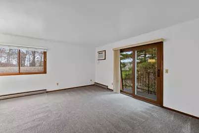 516  Marshal Ct #B, West Bend, WI 53090 - Photo 2