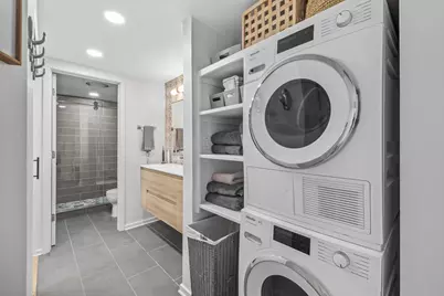 701  Country Club Dr #E, Fontana, WI 53125 - Photo 12