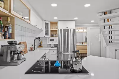 701  Country Club Dr #E, Fontana, WI 53125 - Photo 2