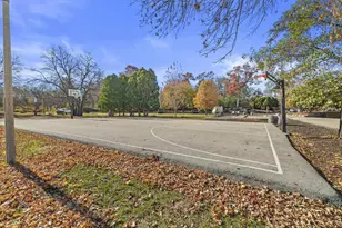 701 Country Club Dr, Fontana, WI 53125 - Photo 48