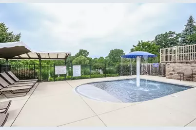 701  Country Club Dr #E, Fontana, WI 53125 - Photo 38