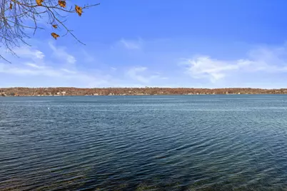 701  Country Club Dr #E, Fontana, WI 53125 - Photo 34