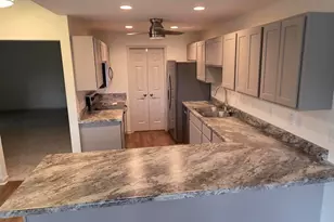 1435 Sun Valley Dr, Racine, WI 53406 - Photo 10