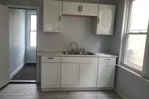 2940 N Holton St, Milwaukee, WI 53212 - Photo 10