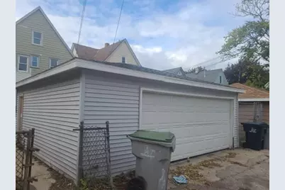 2940 N Holton St #2942, Milwaukee, WI 53212 - Photo 16