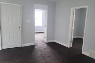 2940 N Holton St, Milwaukee, WI 53212 - Photo 8