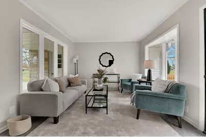 10039 N Sunnycrest Dr, Mequon, WI 53092 - Photo 12