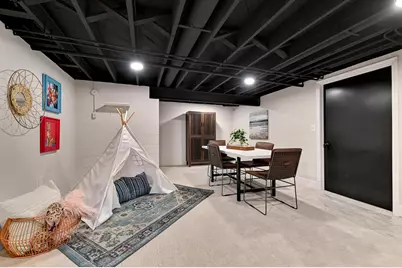 10039 N Sunnycrest Dr, Mequon, WI 53092 - Photo 26