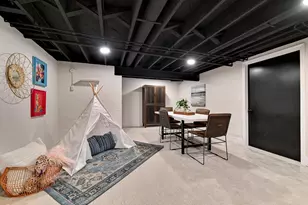 10039 N Sunnycrest Dr, Mequon, WI 53092 - Photo 26