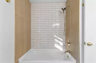 1341 Scenic Rd, Richfield, WI 53033 - Photo 6