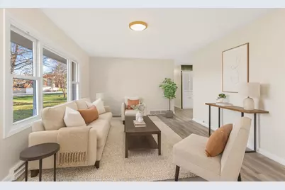 1341  Scenic Rd, Richfield, WI 53033 - Photo 2