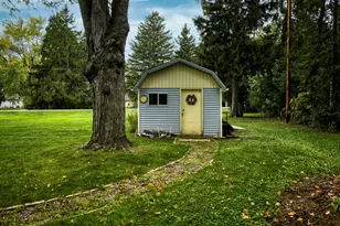 W139N6995 Bay Ridge Ln, Menomonee Falls, WI 53051 - Photo 6