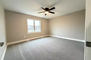 6351 Kinzie Ave, Racine, WI 53406 - Photo 8