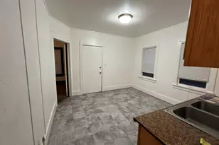 2770 N 39th St, Milwaukee, WI 53210 - Photo 18