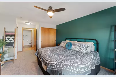 3101 W Drexel Ave #220, Franklin, WI 53132 - Photo 12