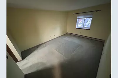 5253 N Lovers Lane Rd #204, Milwaukee, WI 53225 - Photo 18