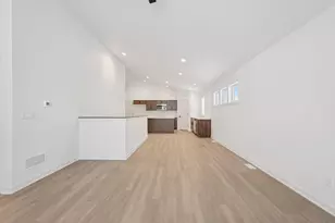 1057 Fairway Ct, Sheboygan Falls, WI 53085 - Photo 20