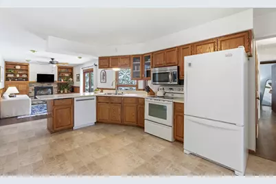 4780 W Donges Ln, Brown Deer, WI 53223 - Photo 14