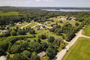 2221 Hwy 83 -, Delafield, WI 53029 - Photo 16