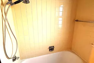 1751 N 60th St, Wauwatosa, WI 53208 - Photo 16