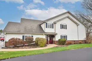 636 Pewaukee Rd, Pewaukee, WI 53072 - Photo 34