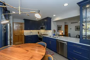 675 Charleston Ct, Brookfield, WI 53045 - Photo 18