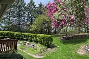 675 Charleston Ct, Brookfield, WI 53045 - Photo 54